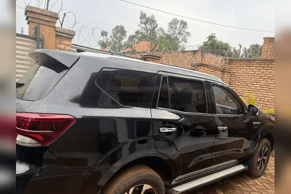 Nissan Terra SUV